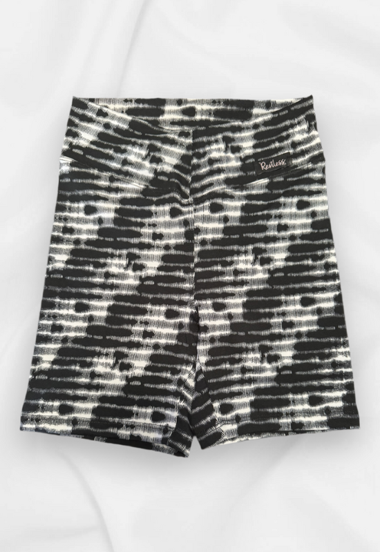 Mid bikers Black & White