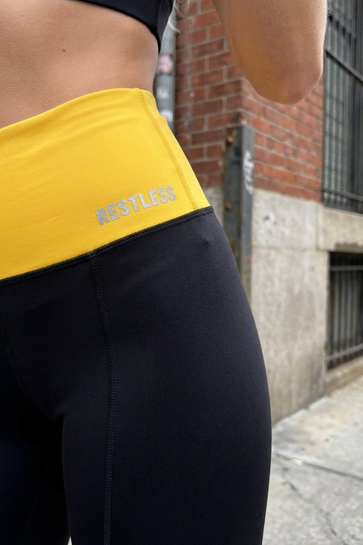 Calza Dynamic Fit RESTLESS – Tela Colombiana - Restless